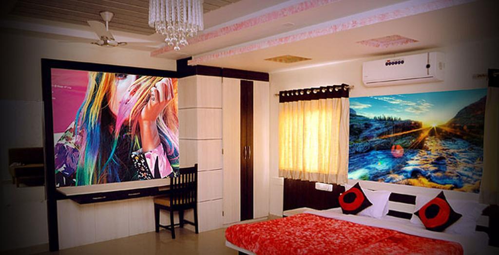 Hotel Samridhi Udaipur Extérieur photo